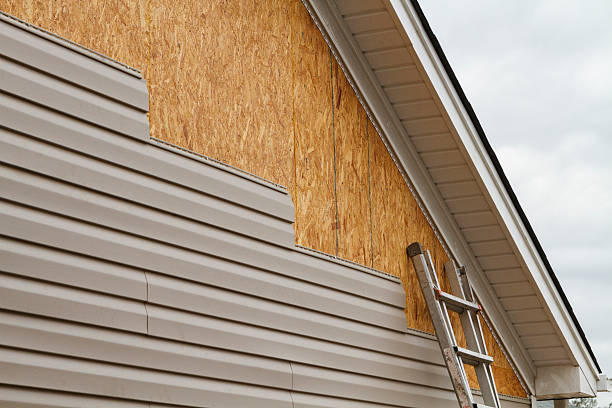 24/7 Emergency Siding Replacement experts in Bloomington, IN